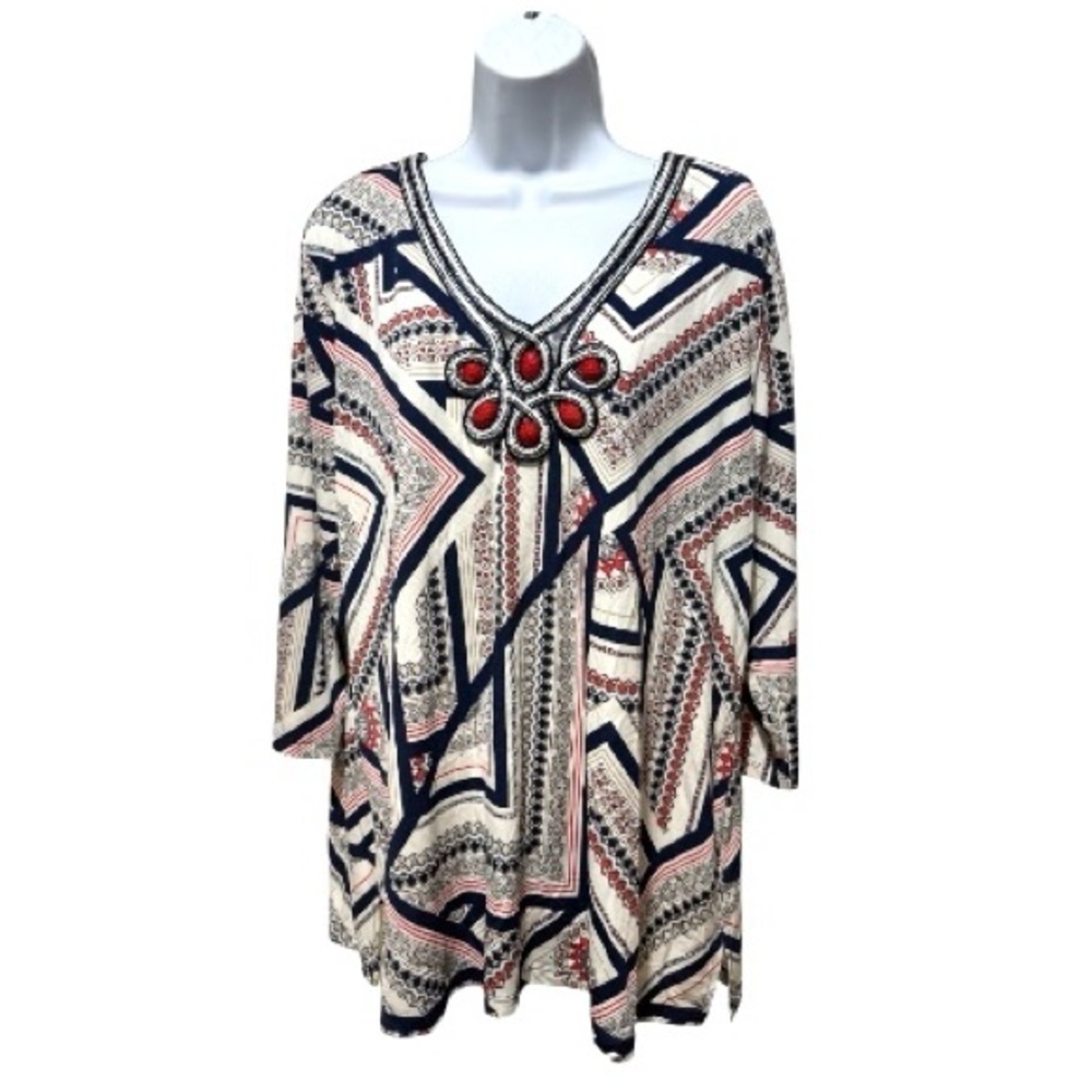 JM Collection XL Embellished Medallion Top Geometric 3/4 Sleeve